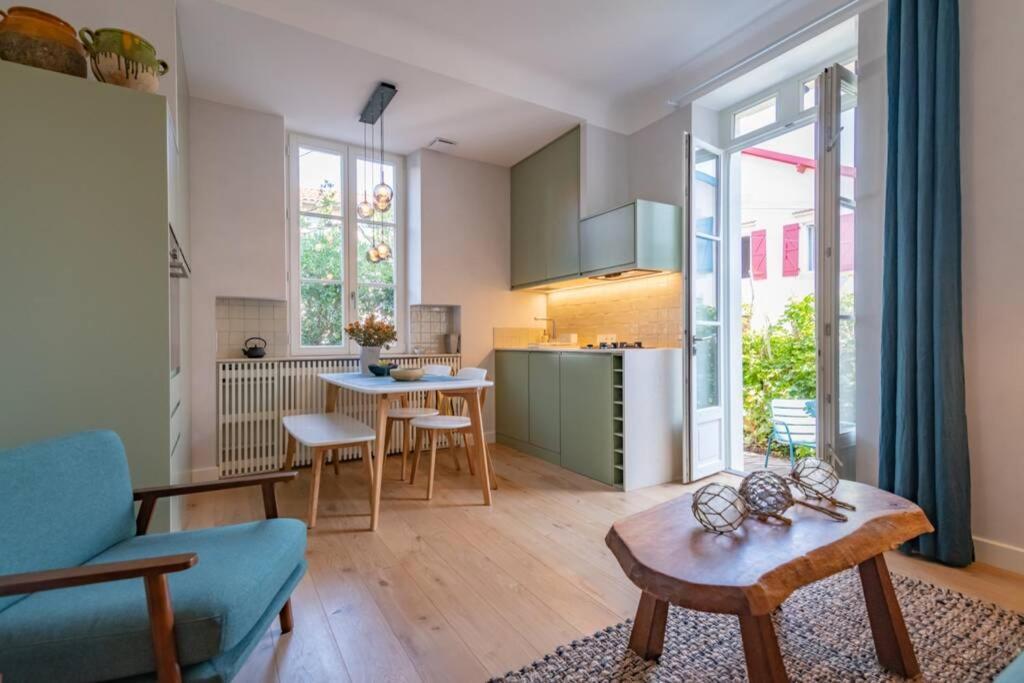 Cote Des Basques, Terrasse, Confort Et Qualite 비아히쯔 외부 사진